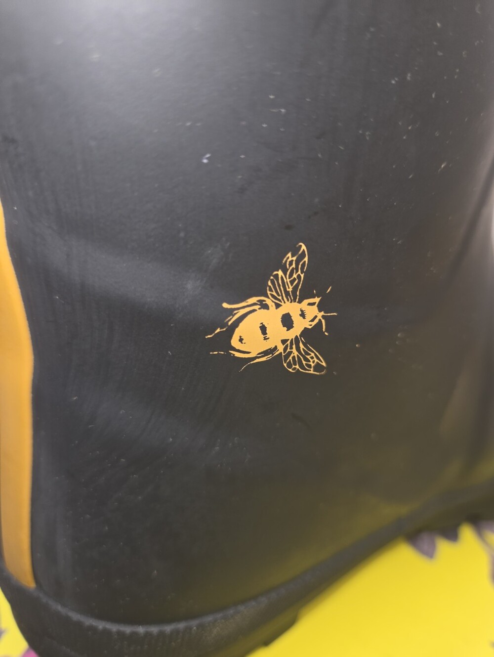 Joules Black Mid Welly Rain Boots with Gold Bee Motif - Picture 3 of 10